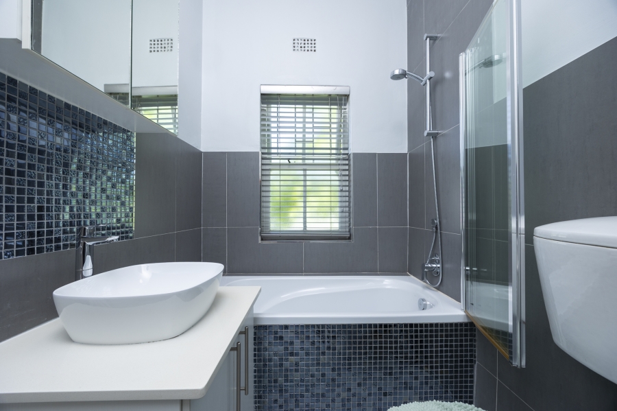 To Let 3 Bedroom Property for Rent in Goedemoed Western Cape